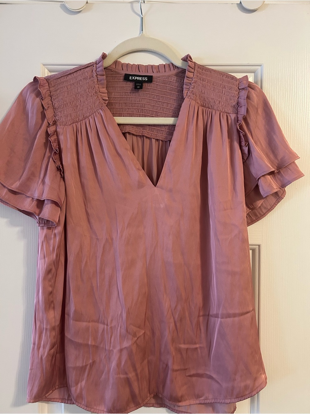 Express Rose Mauve V-Neck Ruffle Sleeve Blouse